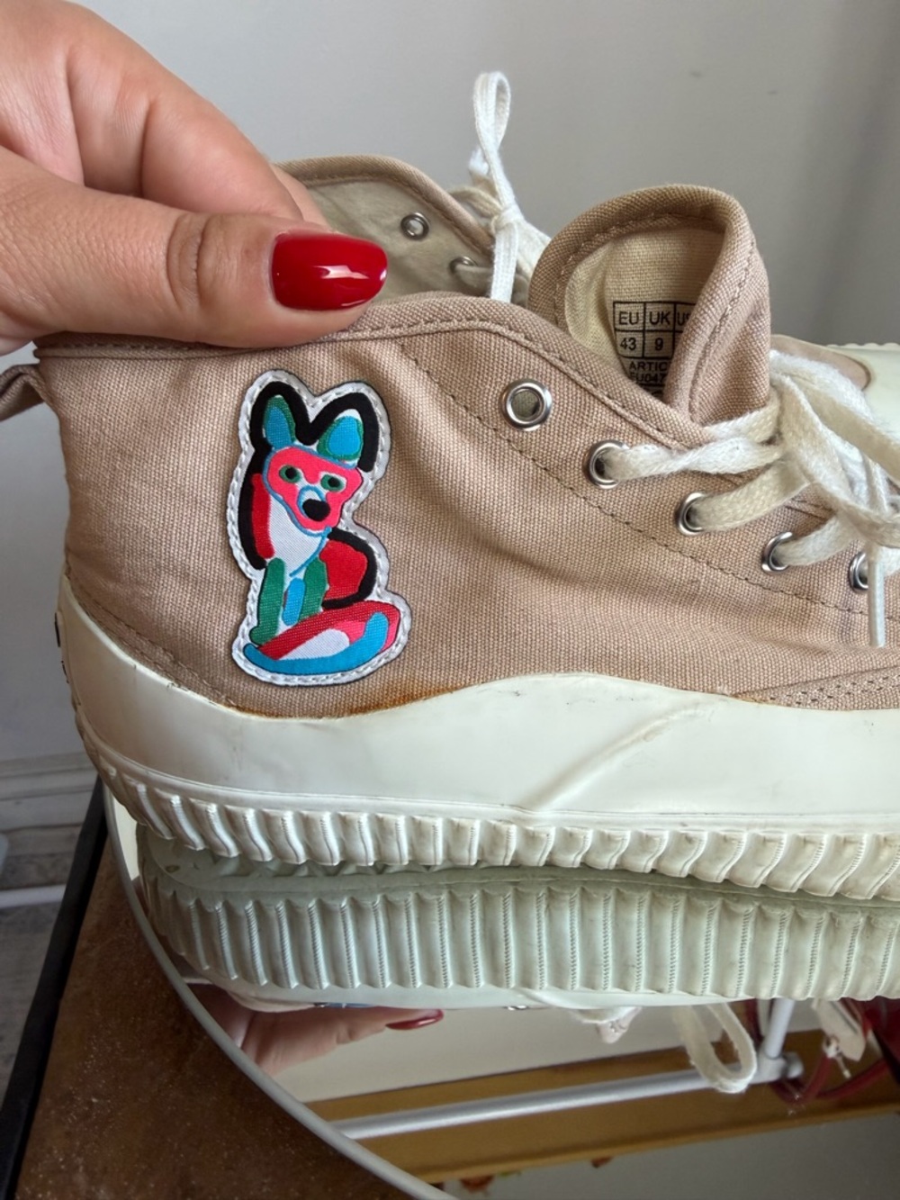 MAISON KITSUNÉ Beige High-Top Sneakers with Colorful Fox Patch - Picture 9 of 11